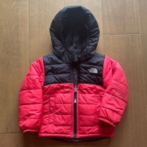 2T Boys reversible moondoggy jacket in red and black.